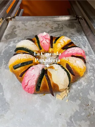 La Cascada Bakery, business photo 3