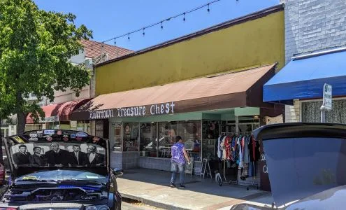 Rivertown Treasure Chest business photo
