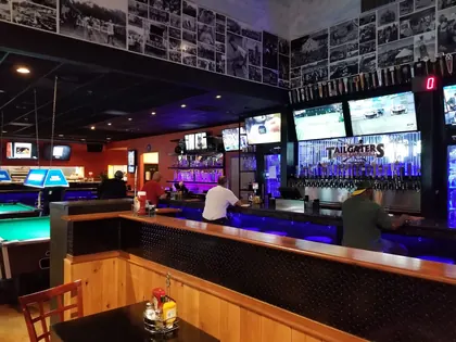 Tailgaters Sports Bar & Grill, business photo 2