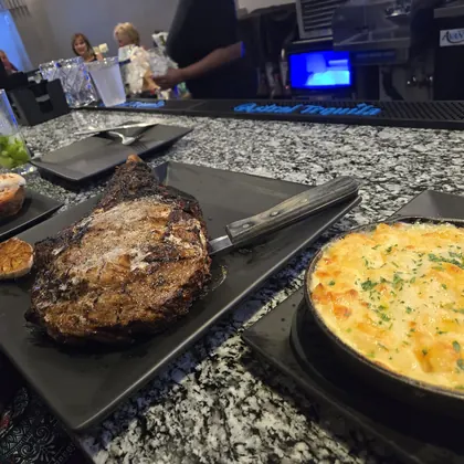 The Four Seasonings Steakhouse, business photo 4
